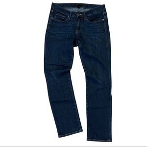 GAP Women’s Dark Wash 6/28A Straight Leg Mid Rise Blue Denim Jeans